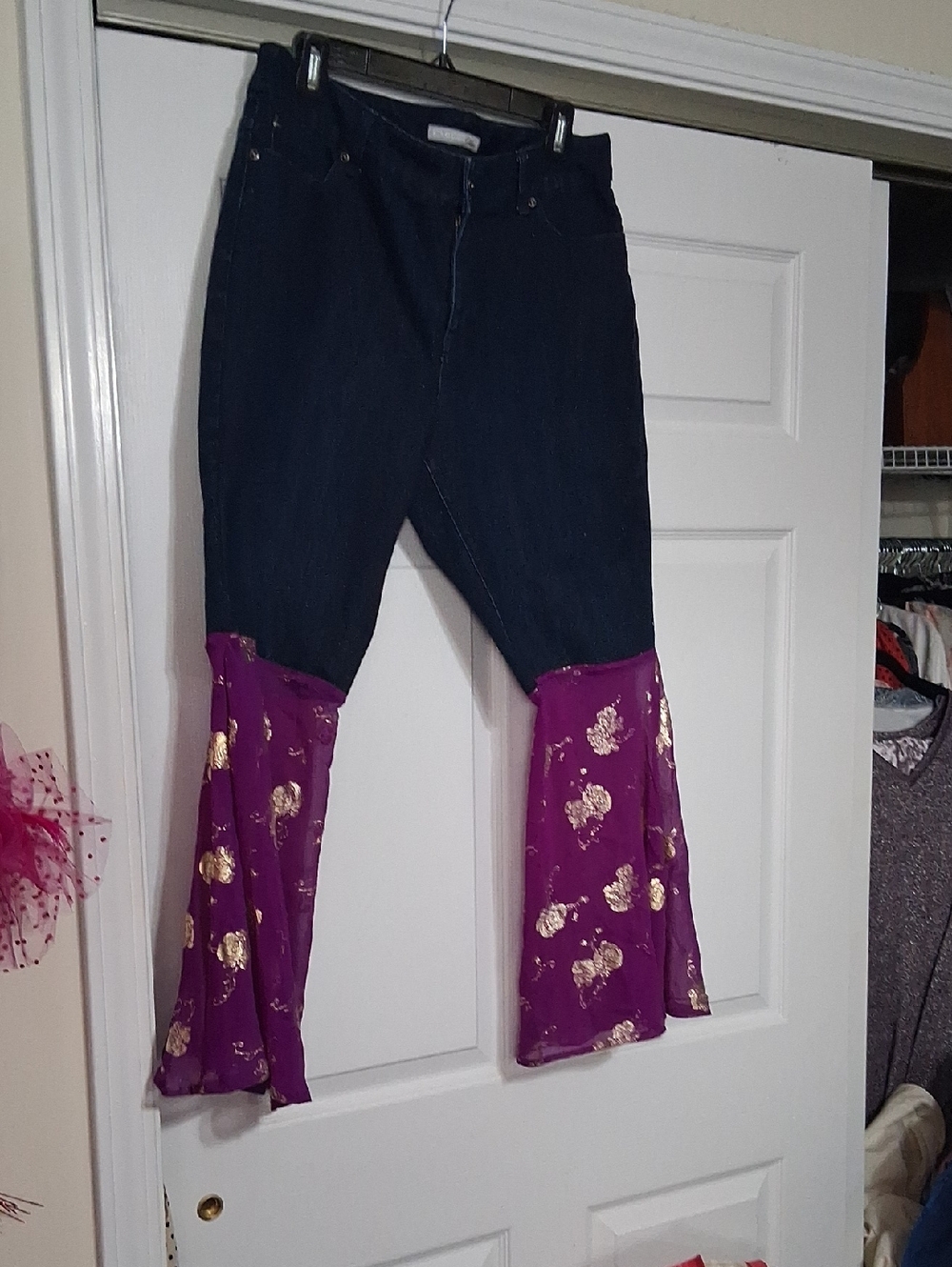Chico's Sz 2 Embellished Dark Blue Denim Jeans $29